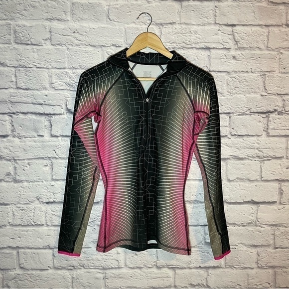 NIKE Pro Dri-Fit 1/4 Zipper Geometric Print Mock Neck Long Sleeve Size Small - Picture 2 of 9